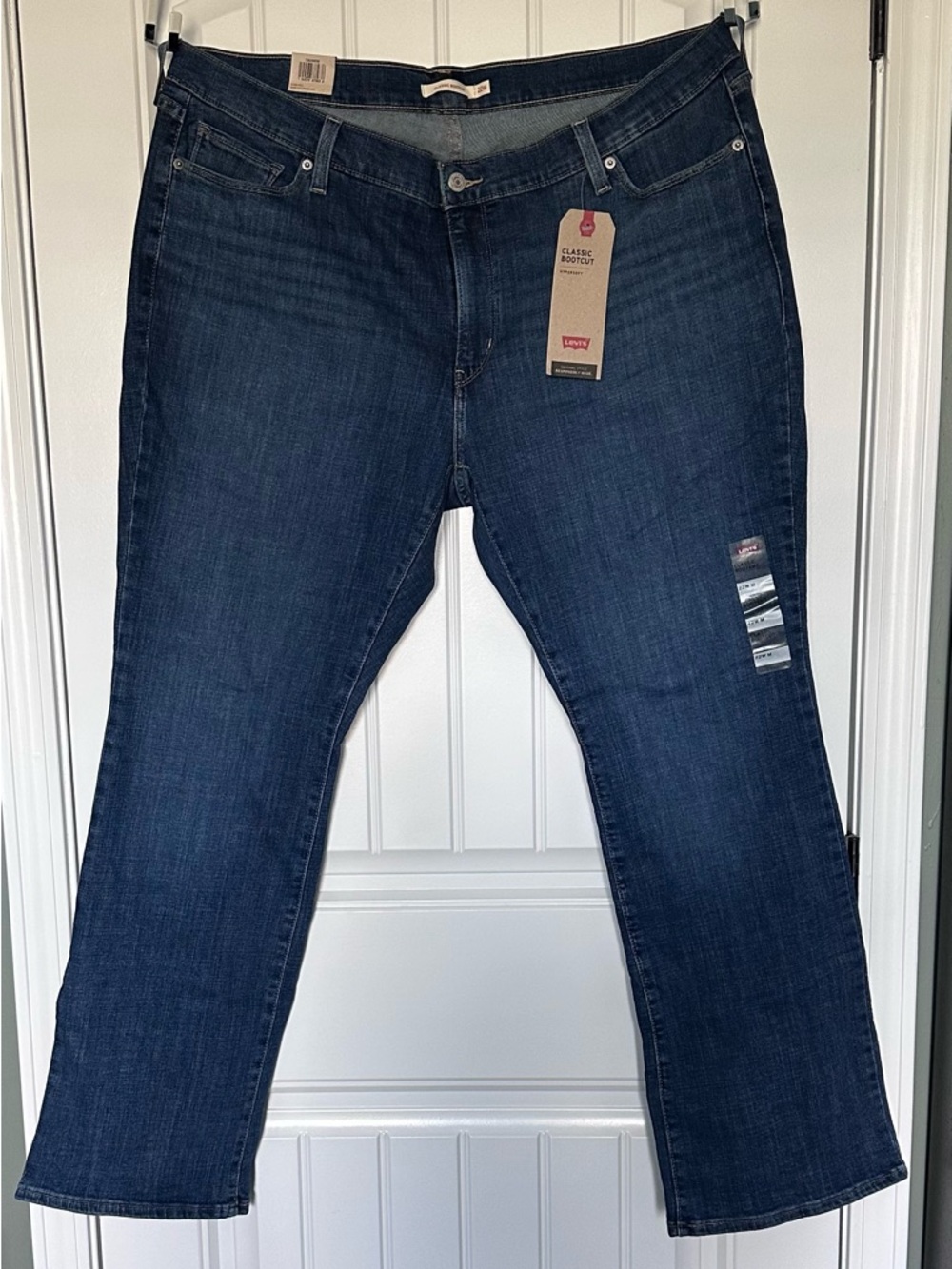 Levi’s Classic Bootcut Jeans 22W Mid Rise Dark Wash NWT